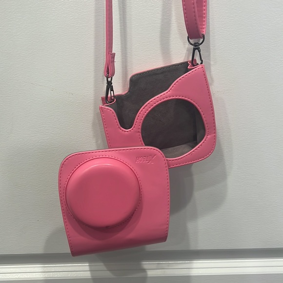 Instax Mini Polaroid Camera Case - Picture 3 of 3